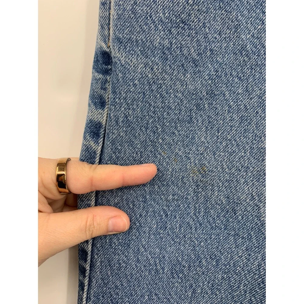 Vintage Levis 550 Jeans Mens 32x34 Blue Relaxed Fit Fade 90s Denim Pants